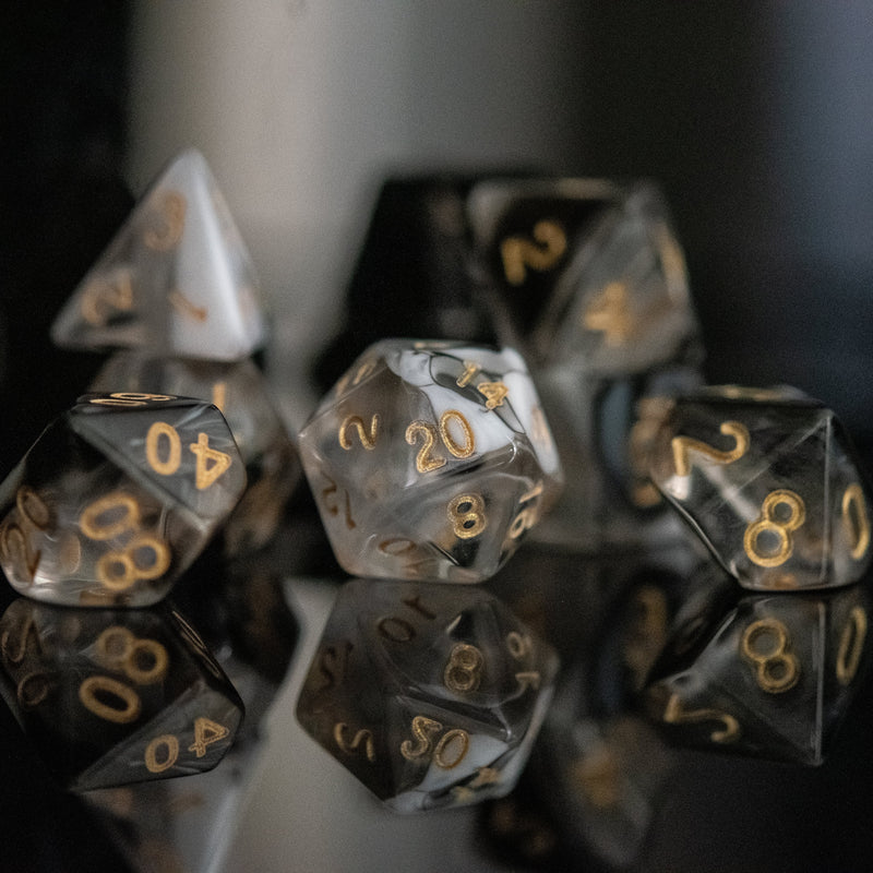 Load image into Gallery viewer, Yin and Yang Acrylic Dice Set
