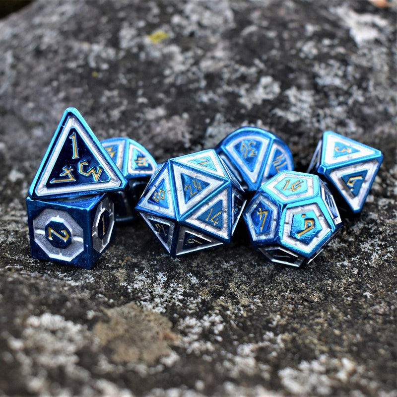 Load image into Gallery viewer, Cleric&#39;s Domain Blue And White Metal Dice Set
