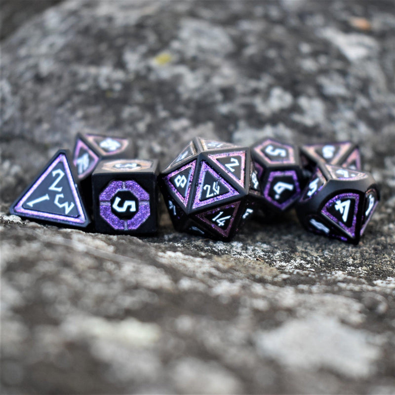 Load image into Gallery viewer, Cleric&#39;s Shadow Domain Purple And Matte Black Metal Dice Set
