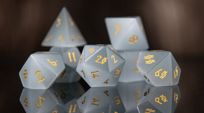 Load image into Gallery viewer, White Cat&#39;s Eye Stone Dice Set
