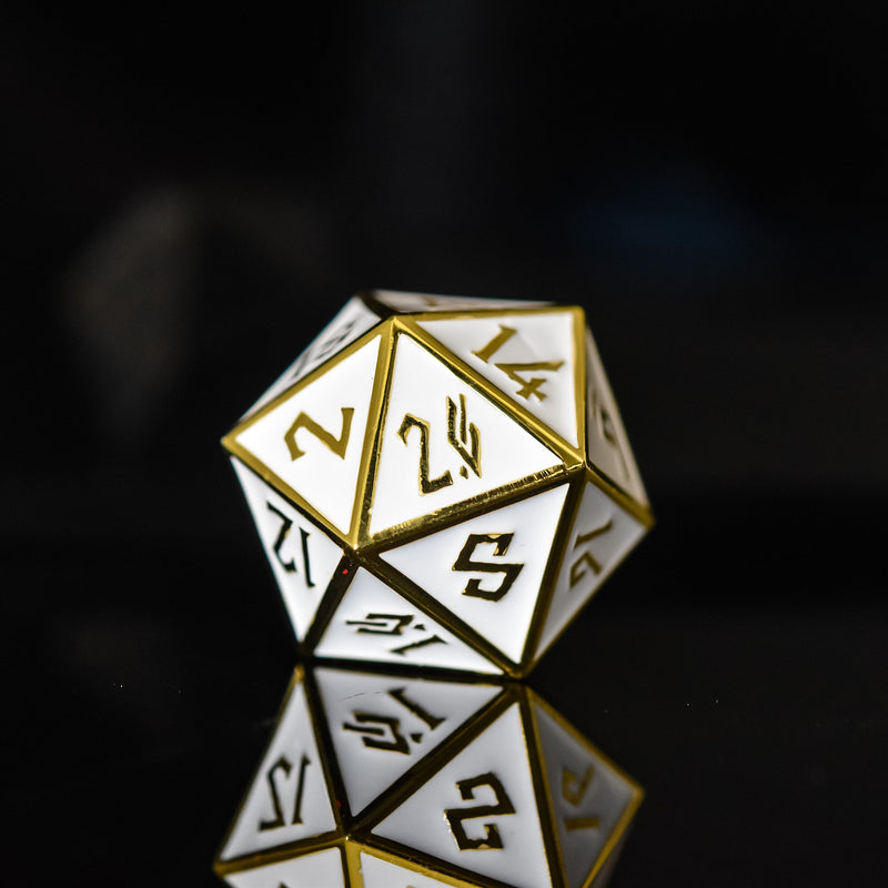 Load image into Gallery viewer, White and Gold Metal 35mm D20
