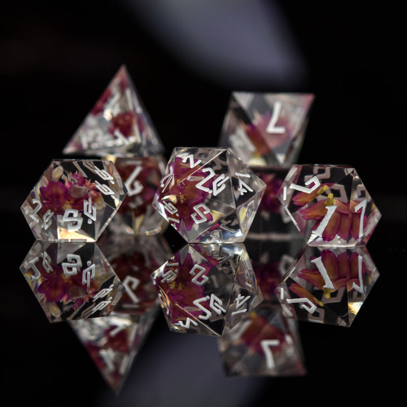 Load image into Gallery viewer, Flower Spirit Sharp-Edged Resin Dice Set
