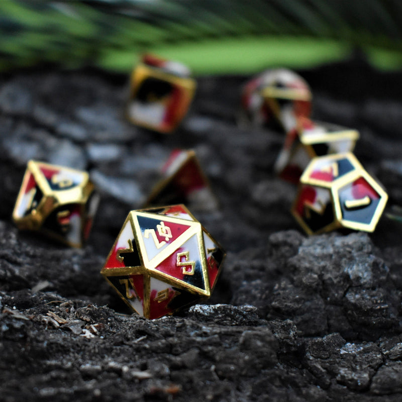 Load image into Gallery viewer, Queen&#39;s Gambit Metal Dice Set
