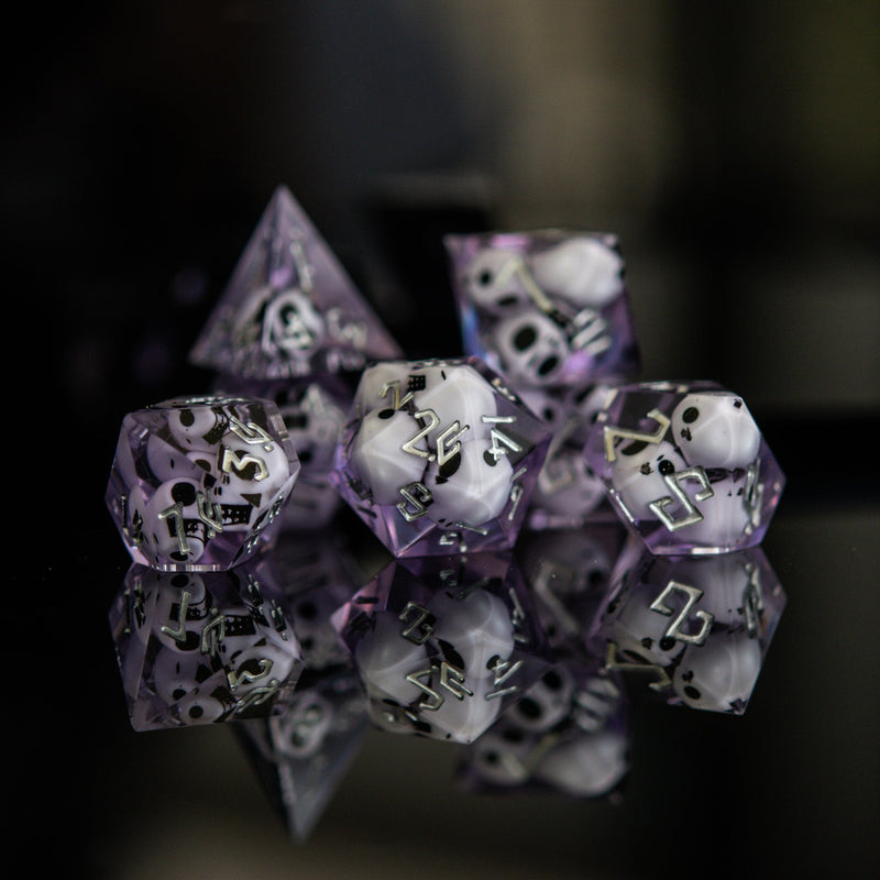 Load image into Gallery viewer, Corpse Lavender Sharp-Edged Resin Dice Set
