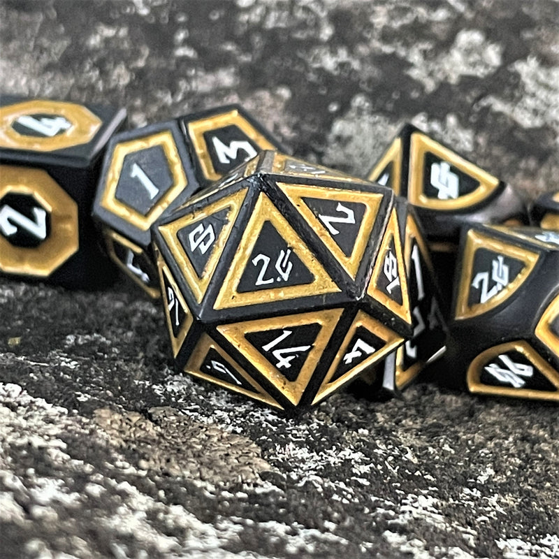 Load image into Gallery viewer, Cleric&#39;s Shadow Domain Black And Gold Metal Dice Set
