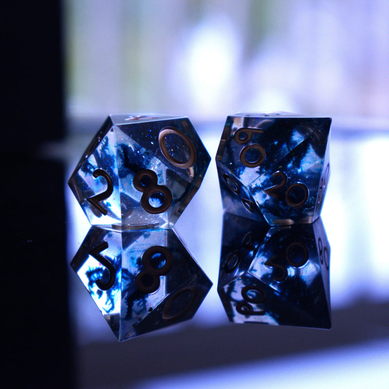 Load image into Gallery viewer, Soul Cage Sharp-Edged Resin Dice Set
