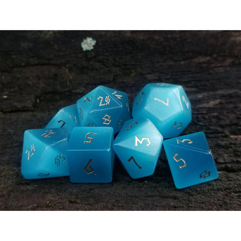 Load image into Gallery viewer, Aqua Blue Cat&#39;s Eye Stone Dice Set
