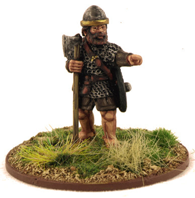 SI01b Irish Warlord with Dane Axe (1)